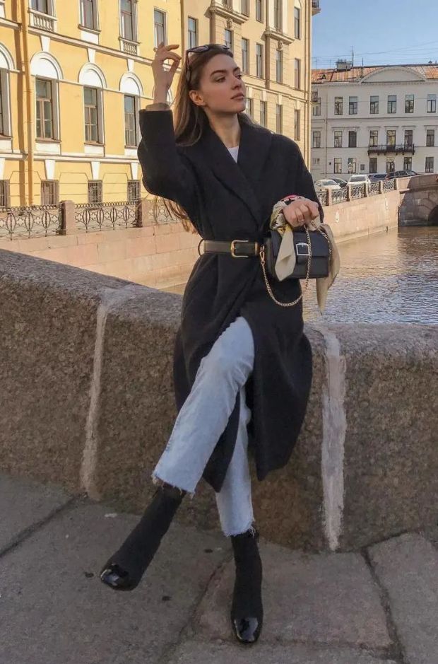 ”才是今年最流行的穿搭时髦又好看！千亿球友会平台登录“牛仔裤＋这双鞋(图11)